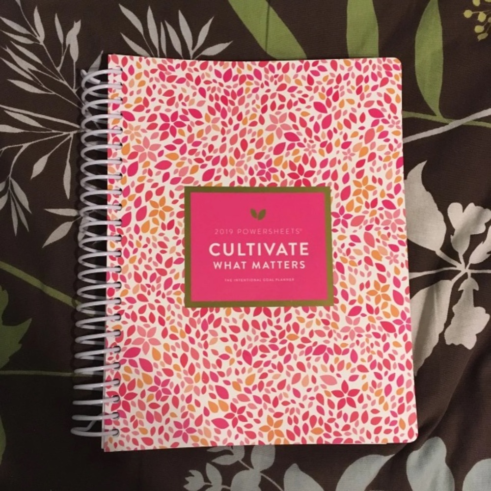 Cultivate What Matters 2019 Powersheets Lara Casey